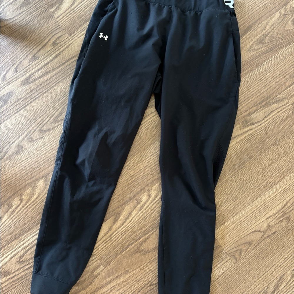 Under Armour Black and White Athletic Pants